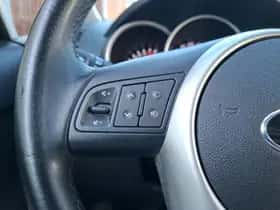 Kia Venga (2016) thumbnail 14