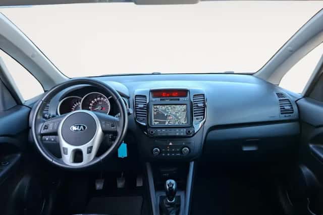 Kia Venga (2016) thumbnail 17