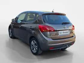 Kia Venga (2016) thumbnail 5