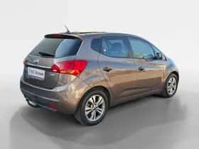Kia Venga (2016) thumbnail 7
