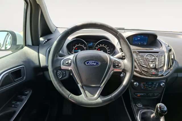 Ford B-Max (2016) thumbnail 13
