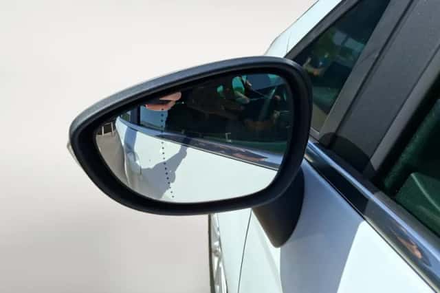 Ford B-Max (2016) thumbnail 27