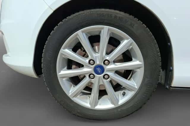 Ford B-Max (2016) thumbnail 8