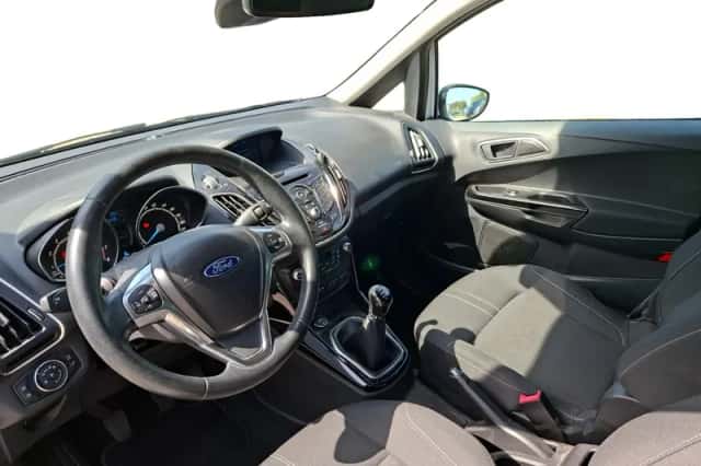 Ford B-Max (2016) thumbnail 9
