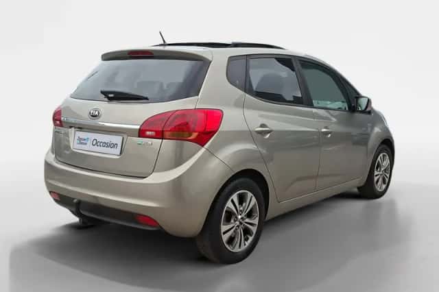 Kia Venga (2017) thumbnail 6