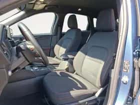 Ford Kuga (2023) thumbnail 11