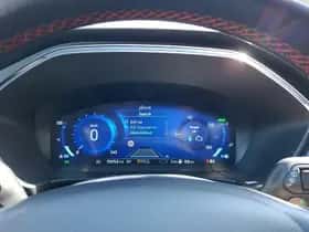 Ford Kuga (2023) thumbnail 18