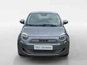 Fiat 500 (2023) thumbnail 4