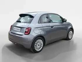 Fiat 500 (2023) thumbnail 8