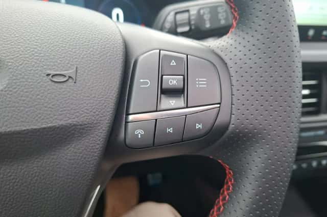 Ford Kuga (2025) thumbnail 16