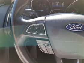 Ford Focus (2018) thumbnail 12
