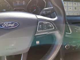 Ford Focus (2018) thumbnail 13