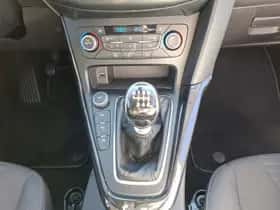 Ford Focus (2018) thumbnail 15