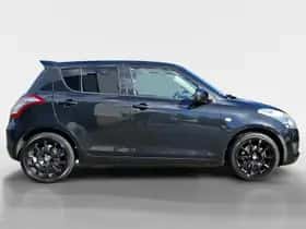 Suzuki Swift (2012) thumbnail 2