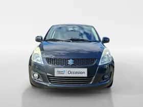 Suzuki Swift (2012) thumbnail 4