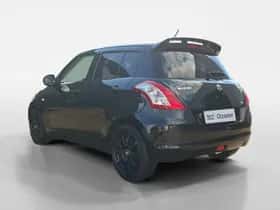Suzuki Swift (2012) thumbnail 5