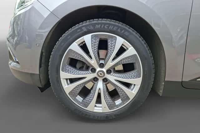 Renault Scénic (2019) thumbnail 8
