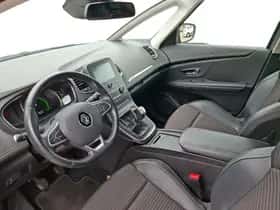 Renault Scénic (2019) thumbnail 9