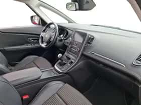 Renault Scénic (2019) thumbnail 10