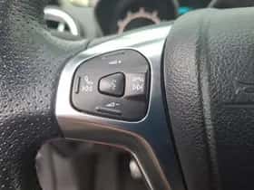 Ford Fiesta (2017) thumbnail 16