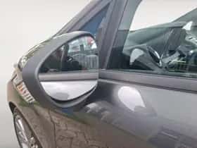 Ford Fiesta (2017) thumbnail 31