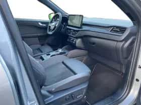 Ford Kuga (2025) thumbnail 11