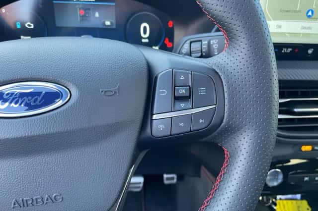 Ford Kuga (2025) thumbnail 16