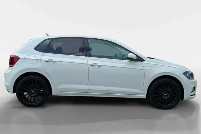 Volkswagen Polo (2017) thumbnail 3