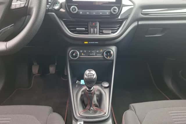 Ford Fiesta (2022) thumbnail 12