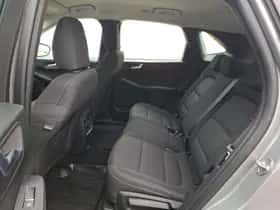 Ford Kuga (2023) thumbnail 11