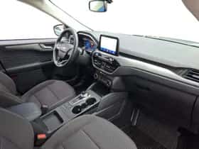 Ford Kuga (2023) thumbnail 9