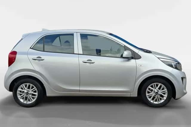 Kia Picanto (2023) thumbnail 2