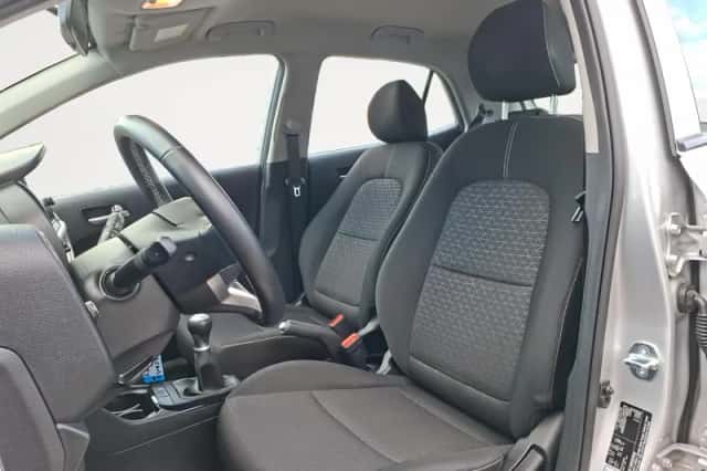 Kia Picanto (2023) thumbnail 11