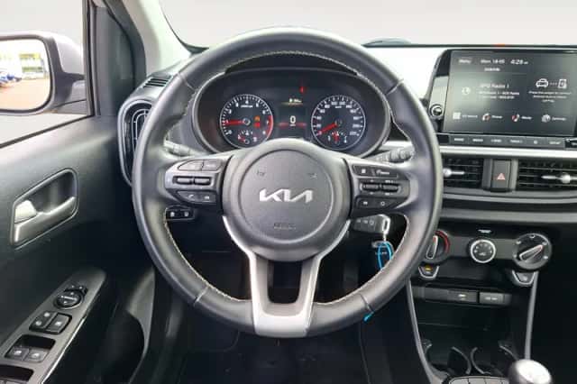 Kia Picanto (2023) thumbnail 14