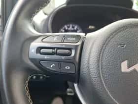 Kia Picanto (2023) thumbnail 15
