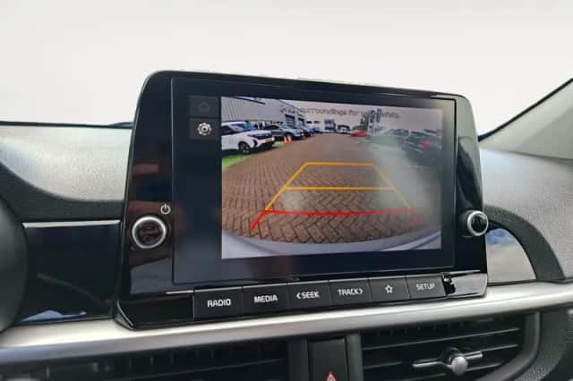 Kia Picanto (2023) thumbnail 18