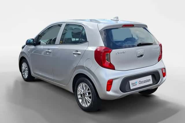 Kia Picanto (2023) thumbnail 5