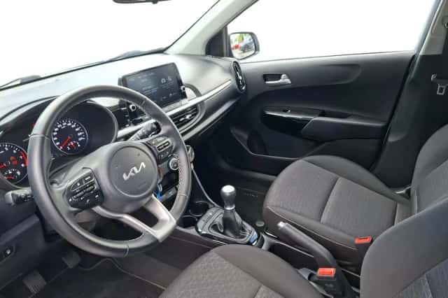 Kia Picanto (2023) thumbnail 10