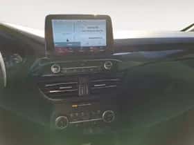 Ford Kuga (2023) thumbnail 24