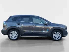 Suzuki S-Cross (2025) thumbnail 2