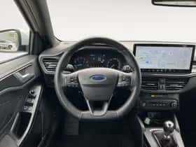 Ford Focus (2023) thumbnail 13