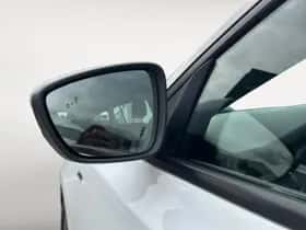 Ford Focus (2023) thumbnail 6
