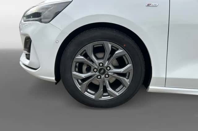 Ford Focus (2023) thumbnail 7