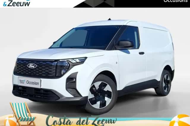 Ford E-Transit Courier (2025) thumbnail 1