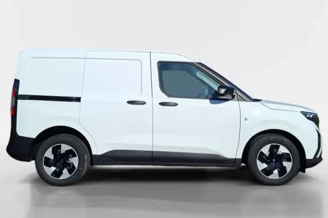 Ford E-Transit Courier (2025) thumbnail 2