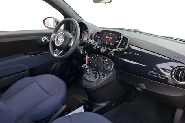 Fiat 500 (2023) thumbnail 9