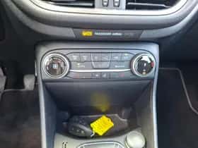 Ford Fiesta (2023) thumbnail 21