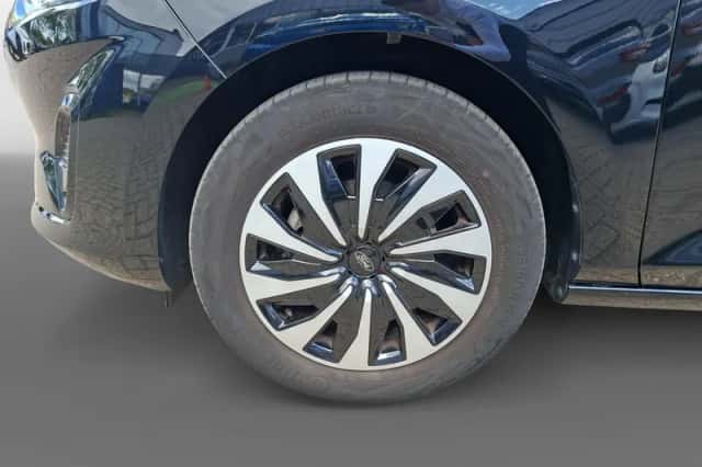 Ford Fiesta (2023) thumbnail 8