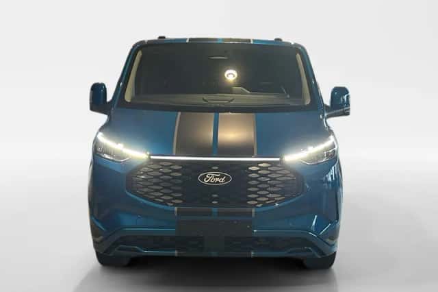 Ford E-Transit Custom (2026) thumbnail 2