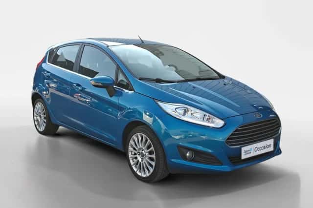 Ford Fiesta (2013) thumbnail 4